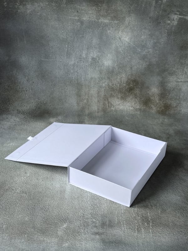 FSC® White Luxury Magnetic Collapsible Rigid Boxes