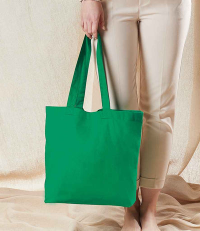 person holding Westford Mill Organic Cotton Shopper green