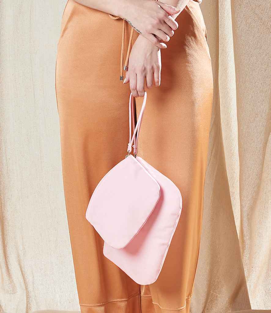 model holding Westford Mill EarthAware® Organic Spring Wristlets